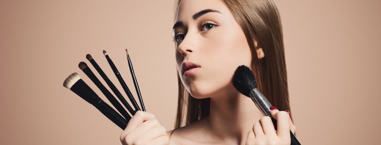 tipos-de-brochas-de-maquillaje