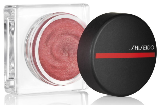 shiseido-minimalist-whipped-powder-blush